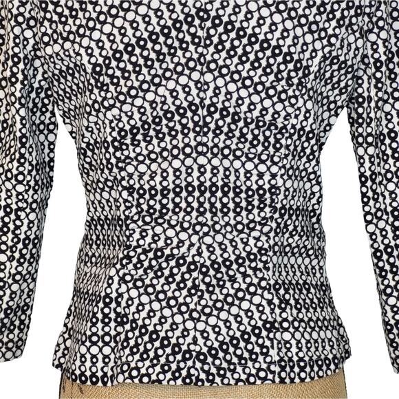 Cabi Du Jour White w/Black Circles Rouching Details Fitted Cropped Jacket Size 4 - Picture 7 of 12